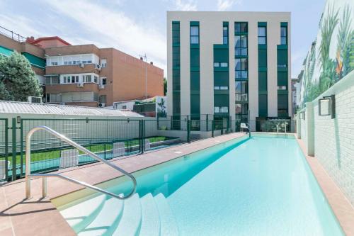 Carabanchel Apartamento | Aurora Stays by Charming - Parking gratis, Piscina