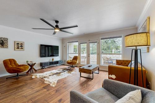 Riverside Apartamento | Austin Lakeside Getaway