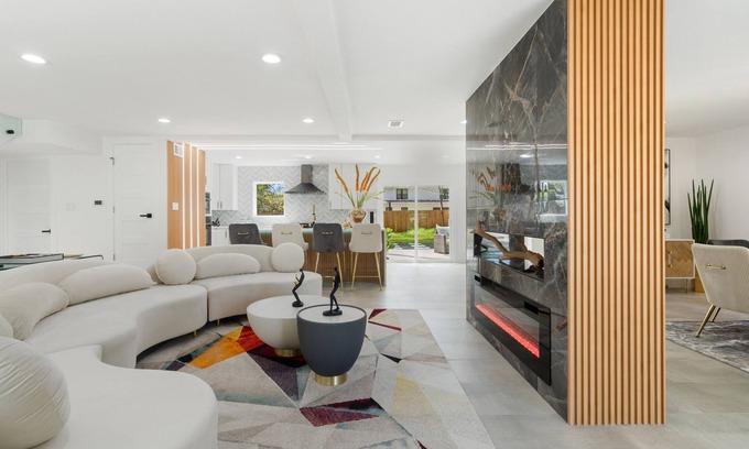 Allandale Casa | ❤️Austin Modern style❤️ 5.5mi from Domain 6mi from downtown 5mi from stadiums