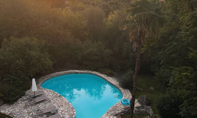 West Lake Hills Casa | Austin Paradise in the hills just 4 miles from downtown and 2 miles to Zilker.