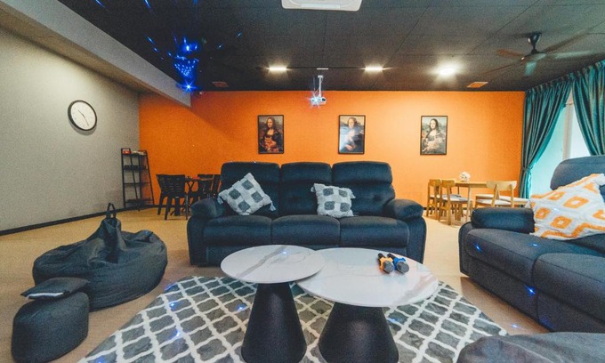 Taman Mount Austin Apartamento | Austin Shoplot Grand KTV Party 15pax Mahjong Chill by Our Stay