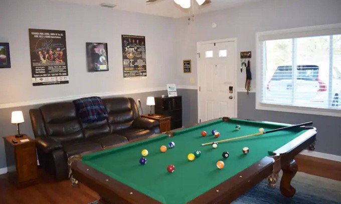 Johnson City Casa | Austin Springs Family Retreat