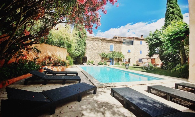 Marguerittes Casa | -16% de junio a septiembre Auténtica granja del siglo XVIII en plena naturaleza