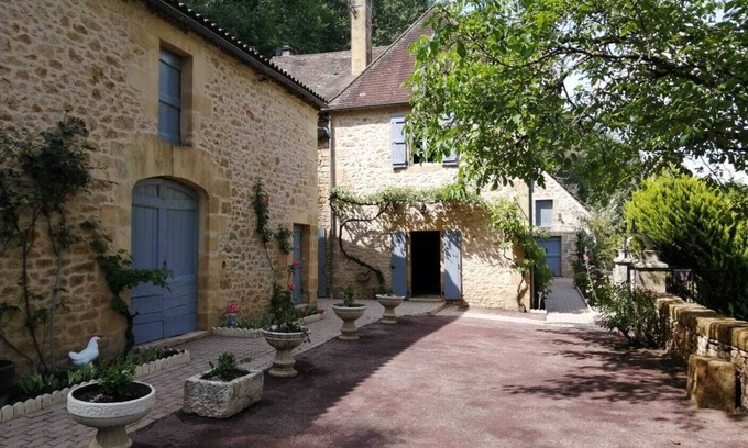 Vitrac Otro | Antigua granja Périgourdine a 5 km de Sarlat, cerca de Dordoña.