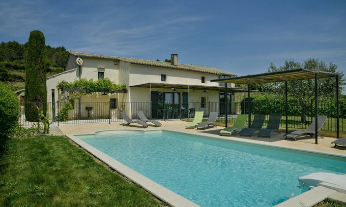 Bagnols-sur-Ceze Casa | Mas La Romance, calidad, piscina privada vallada, Valle de Cèze, Provenza