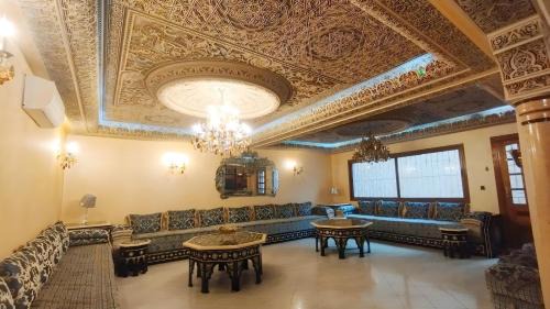 Quartier Mozart Apartamento | Authentic luxury Moroccan Central Large apartment with stone sauna and jacuzzi