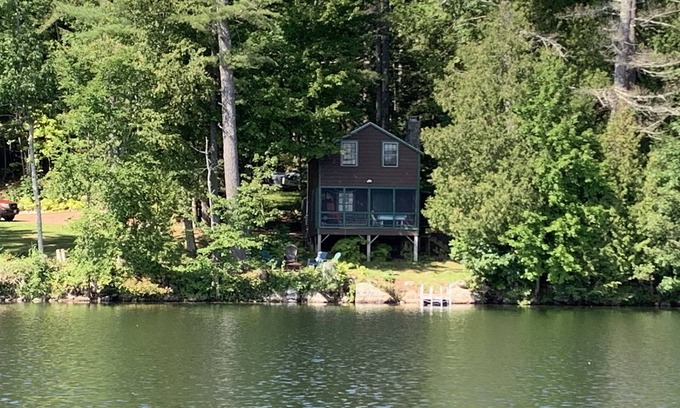 Fayette Cabina | Authentic Maine Cabin on Echo Lake