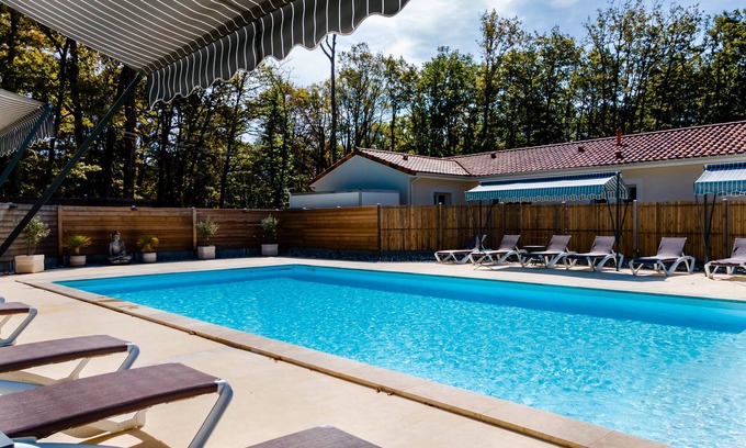 Thenon Casa | Authentic Stay in Dordogne – Comfortable Gîte with Heated Pool
