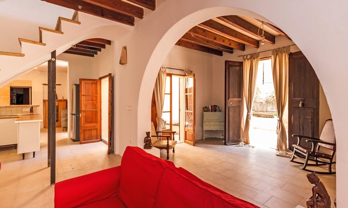 Andraitx Casa | Auténtica casa de pueblo con vistas al mar en el barrio histórico de Andratx