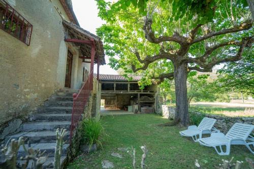 Cenevieres Casa | Authentique maison quercynoise à 4 kms de St Cirq Lapopie