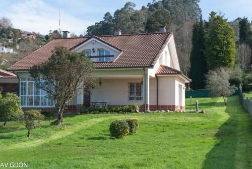 Distrito Rural Este Casa | AV Gijón Estanco 252