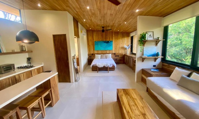 Santiago Casa | Ava Treetop Loft Experience