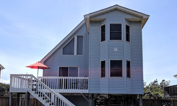 Nags Head Casa | Día de trabajo abierto, ahora reservado para fines de verano ~ MP 10. 5 EAST SIDE ~ Excelentes comentarios
