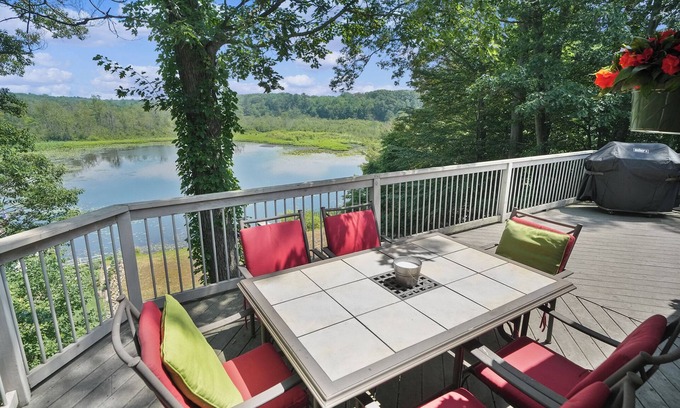West Olive Casa | Available Aug 20-22 & 27-29 Private Mini Resort with Indoor Pool & Sauna