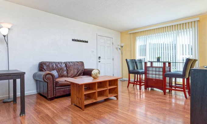 Vallejo Apartamento | Available for New Years Eve | Pet friendly Apt