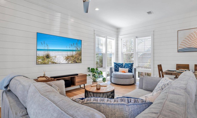 Lakeside at Blue Mountain Beach Casa | 🦩Available for Spring Break! Pinkie Preferred Property~Solaris🦩