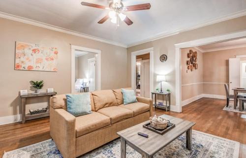 Evergreen Casa | Avalon Nest Downstairs