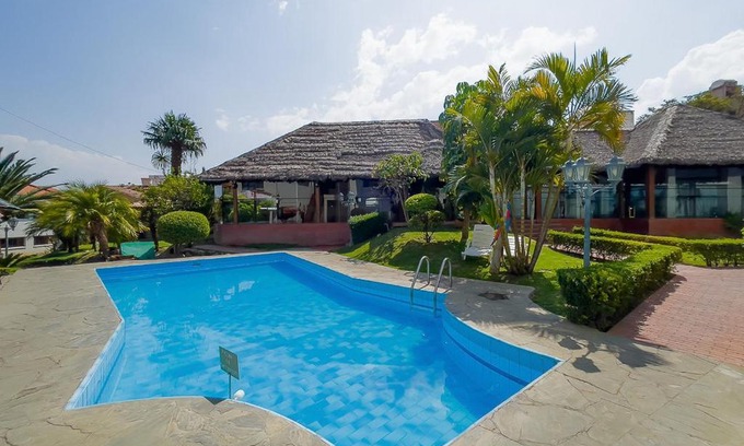 Cochabamba Hotel | AVANTI HOTEL & CONVENTION CENTER