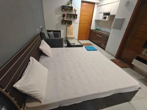 Saunta Vaddo Apartamento | Avantika studio apartment