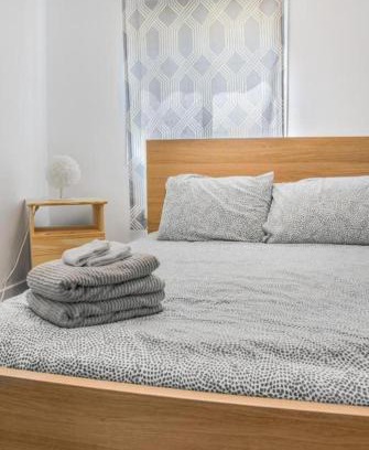 Moncton Apartamento | Avenir Centre Suite - Near NBCC - Large Garden