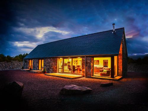 Nostie Casa | Avernish Lodge-Kyle of Lochalsh