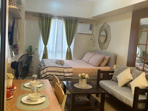 Iloilo Apartamento | Avida Tower 3 L21 staycation rm 117
