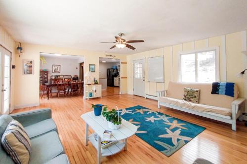 Somesville Casa | Avigayil Cottage