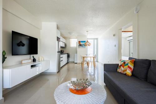 Condado Casa | Avila Suites
