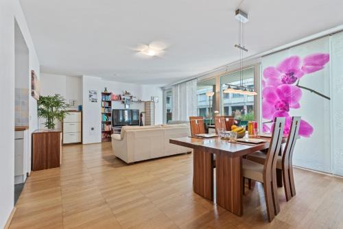 Neubau Apartamento | Avío, 1 Bedroom, in the city center, Garage, Terrace