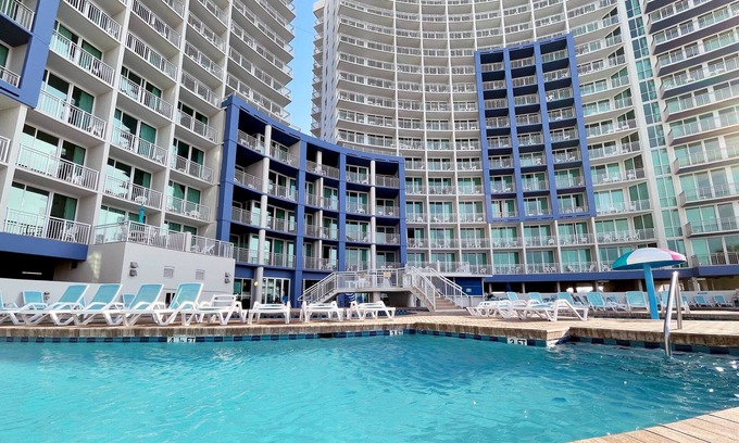 Ocean Drive Hotel | Avista Resort
