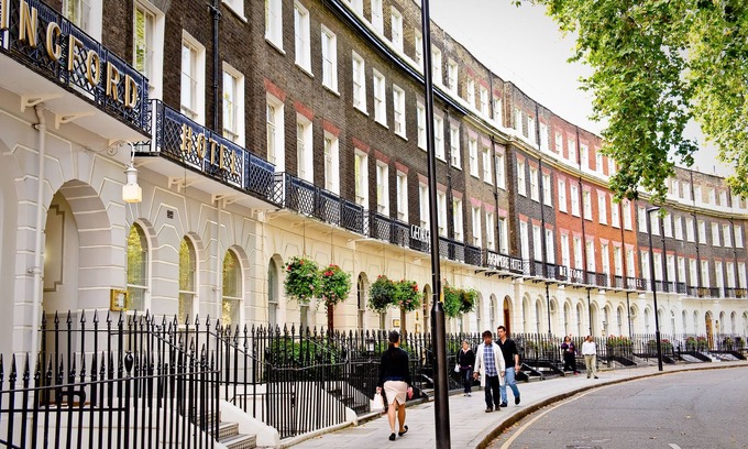 St. Pancras Hotel | Avonmore Hotel Cartwright Gardens