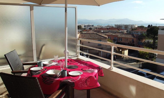 Plaine de la Brague Apartamento | Award Winning Antibes Apartment
