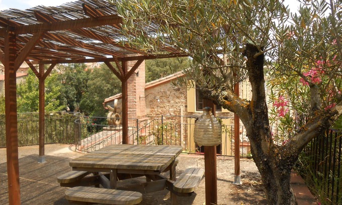 Vives Apartamento | Casa de carácter (Albéniz) en una hermosa granja galardonada, entre Céret y Collioure