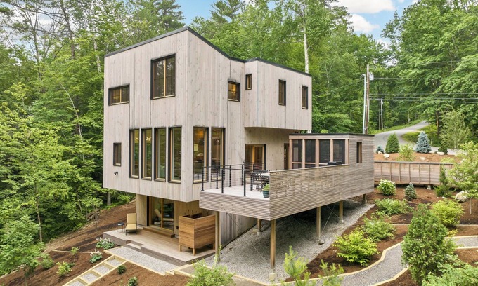 Meredith Casa | Award Winning Lake Waukewan Home sleeps 10 featured in Forbes Magazine
