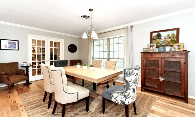 Westbury Casa | Rated Top Short Term Rental Properties in Houston on Airdna!