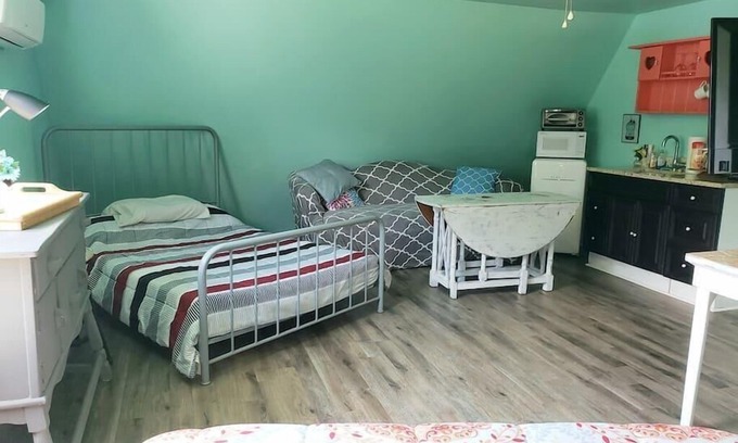 Fentress Apartamento | Away from it all! Nestled in the Country #1
