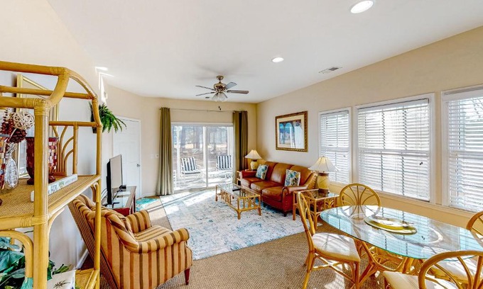 Sea Trail Apartamento | Away on Avian - Unit #3406