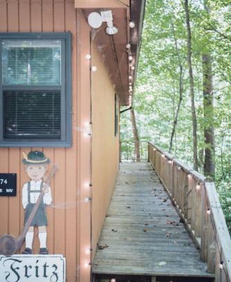 Blairsville Casa | Awe-Inspiring Views - Fireplace - Patio and King Bed