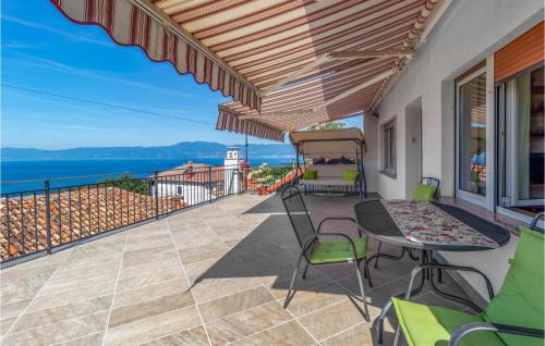 Kostrena Apartamento | Awesome Apartment In Kostrena With Wifi