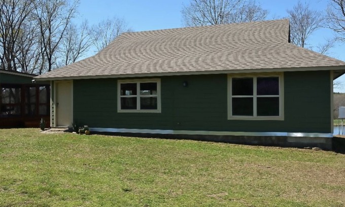 Pine Ridge Casa | AWESOME CABIN WITH ACCESS TO MANY TRAILS, INCLUDING WOLF PEN GAP IN MENA, AR.