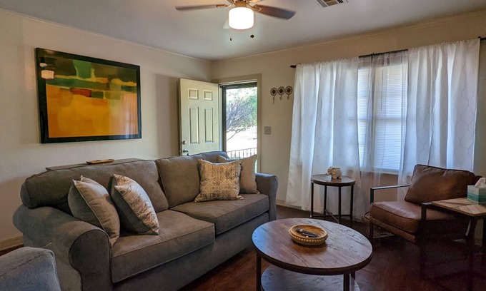 Central Oklahoma City Casa | Awesome, darling 2 bedroom with fenced backyard