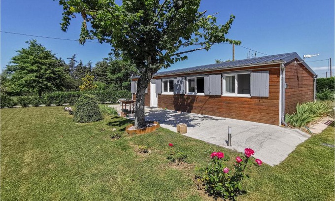 Saint-Ouen-les-Vignes Casa | Awesome Home In Saint Ouen Les Vignes