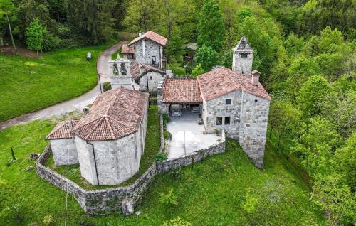 Pulfero Casa | Awesome Home In Biacis With Wifi
