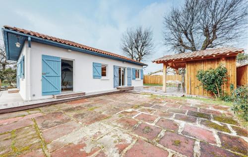 La Teste-de-Buch Casa | Awesome Home In La Teste-De-Buch