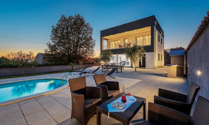 Sveti Petar u Sumi Casa | Impresionante casa en Sv. Petar u Sumi