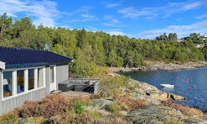 Kolbjørnsvik Casa | Awesome home in Kolbjørnsvik with house sea view