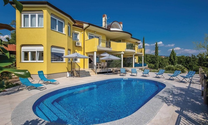Kostrena Casa | Impresionante casa en Kostrena con WiFi