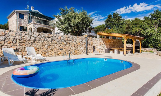 Risika Casa | Impresionante casa en Krk con WiFi