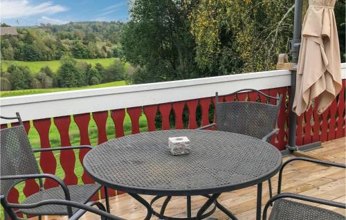 Munkedal Casa | Awesome Home In Munkedal With Wifi