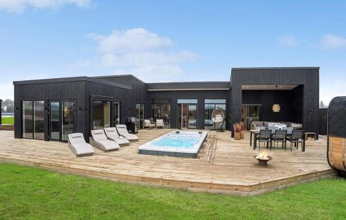 Odder Casa | Awesome Home In Odder With Sauna